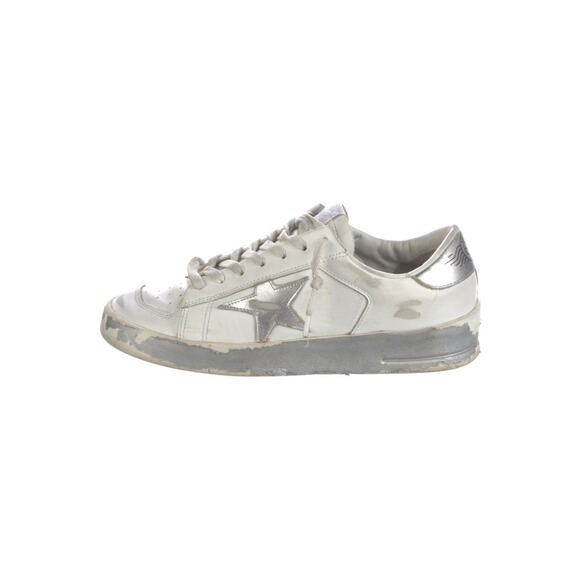❤️Golden Goose Superstar Sneakers❤️ - Picture 1 of 5